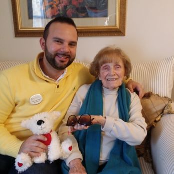 Senior Living Selections - Enjoying some time with Gertie! - Assisted Living Facilities Near Me - Venice, Florida Senior Living Selections - Enjoying some time with Gertie! - Assisted Living Facilities Near Me - Venice, Florida