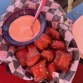Oaky's Tavern - Pretzels with Guinness beer cheese dip - American Near Me - Grawn, Michigan Oaky's Tavern - Pretzels with Guinness beer cheese dip - American Near Me - Grawn, Michigan