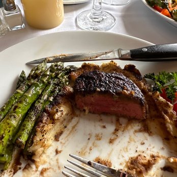 Dinner for Two - Filet mignon, mashed potatoes and asparagus - Steakhouses Near Me - Santa Fe, New Mexico
