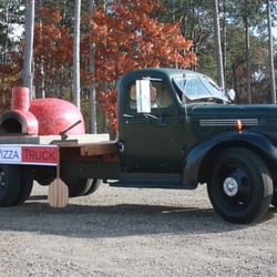 Classic Pizza Truck - 1946 Chevy Pizza Truck - classicpizzatruck.com