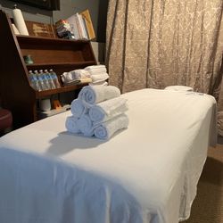Squire Massage