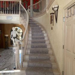 American Carpet Distributors - Custom runner for staircase