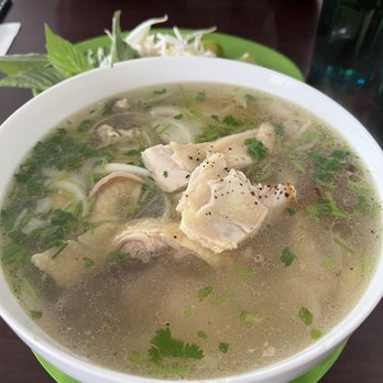 Pho Duy - Chicken Pho ($16.50) - Vietnamese Near Me - Vancouver, British Columbia