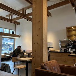 Haus Coffee - Interior