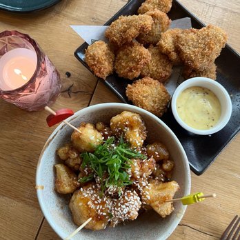 Chapman’s Eat Market - General Tso's Cauliflower; Guided by Mushroom "Dino Nuggies" - New American Near Me - Columbus, Ohio Chapman’s Eat Market - General Tso's Cauliflower; Guided by Mushroom "Dino Nuggies" - New American Near Me - Columbus, Ohio