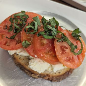 D’Amores Tea & Toast - a plate of food - Breakfast & Brunch Near Me - Lavallette, New Jersey