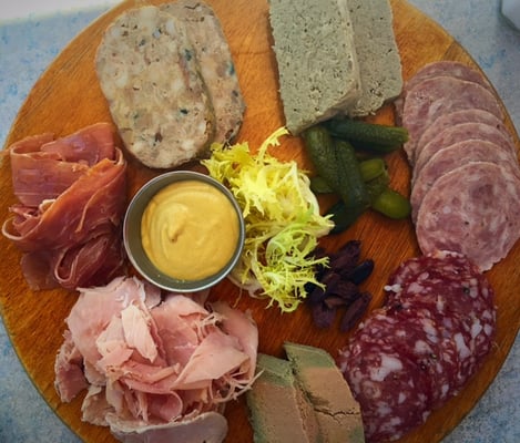 Praline Bakery & Bistro by null