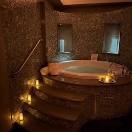 Soaking tub in spa Soaking tub in spa