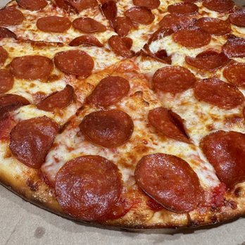 Mangiamos Pizza - Pepperoni Pizza - Pizza Near Me - El Centro, California