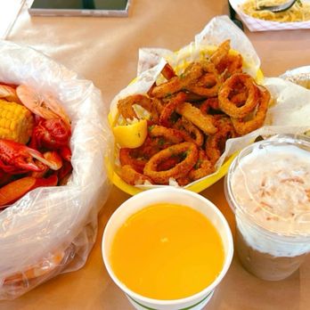 The Crab Bay - Whole Spread - Cajun/Creole Near Me - San Jose, California The Crab Bay - Whole Spread - Cajun/Creole Near Me - San Jose, California