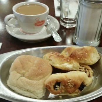Junior's Restaurant - Code with breads - Bakeries Near Me - Brooklyn, New York
