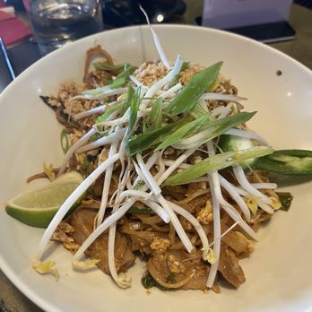 Bendi Wok N Bar - Pad Thai - Asian Fusion Near Me - Columbus, Ohio Bendi Wok N Bar - Pad Thai - Asian Fusion Near Me - Columbus, Ohio