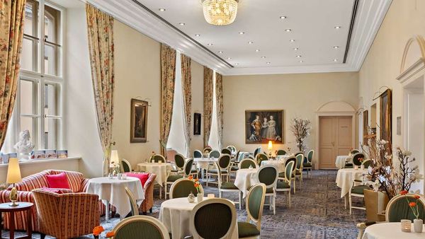 Hilton Dresden by null