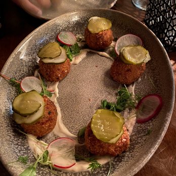 S+L Kitchen & Bar Langley - crab cakes - Steakhouses Near Me - Langley, British Columbia S+L Kitchen & Bar Langley - crab cakes - Steakhouses Near Me - Langley, British Columbia