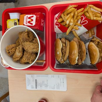 Wallace Chicken - Alot of food for $48 - Fast Food Near Me - West Covina, California Wallace Chicken - Alot of food for $48 - Fast Food Near Me - West Covina, California