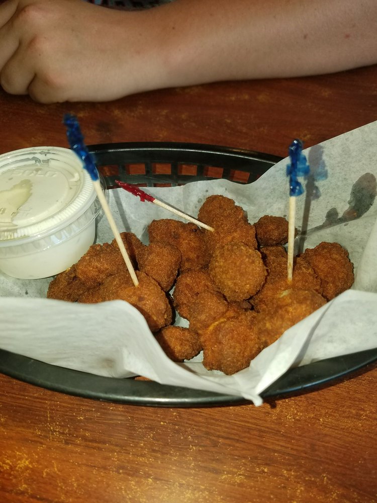 Social spots from Main Street Pub