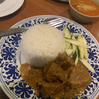 Banana Leaf - Beef Rendang - Malaysian Near Me - Philadelphia, Pennsylvania