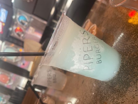 Preslee's by null