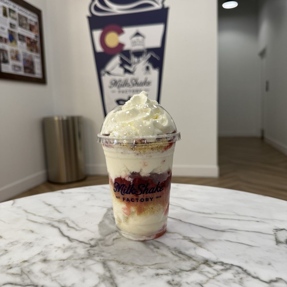 Strawberry Shortcake Sundae Strawberry Shortcake Sundae