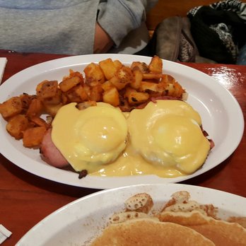 Adirondack Pancake House - Eggs benedict - Breakfast & Brunch Near Me - Lake George, New York Adirondack Pancake House - Eggs benedict - Breakfast & Brunch Near Me - Lake George, New York
