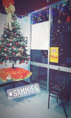 Sammie's by null