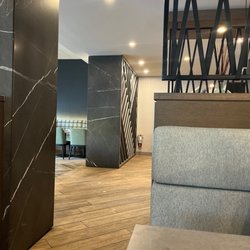 75 West Coast Grill