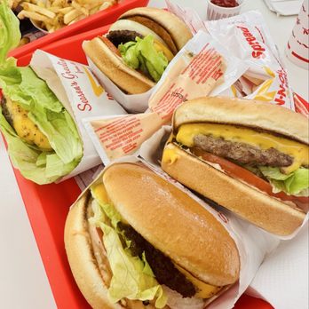 In-N-Out Burger - Cheeseburgers and protein burger - Burgers Near Me - North Las Vegas, Nevada