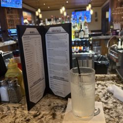 Clubhouse Bar & Grille - Lavender Mojito