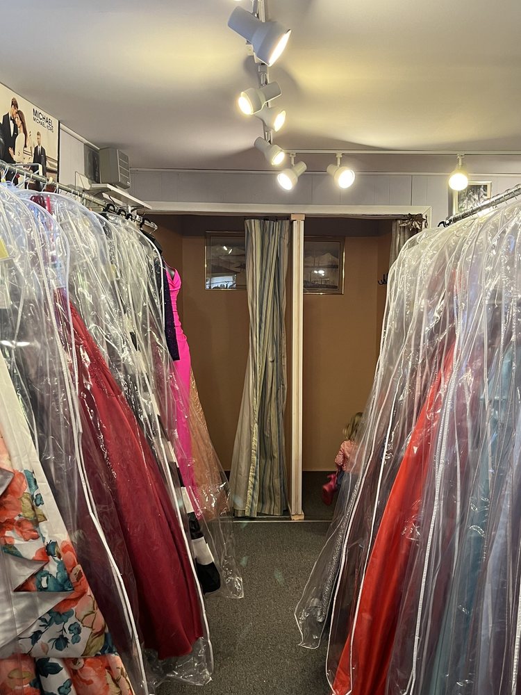 KC BRIDAL & PROM AT THE SEWING ROOM Updated October 2024 75 Photos