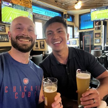 A.J. Hudson's Public House - Sports Bars Near Me - Chicago, Illinois
