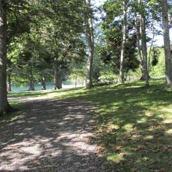 Barrett Park - Great trees - Parks Near Me - Boothbay Harbor, Maine
