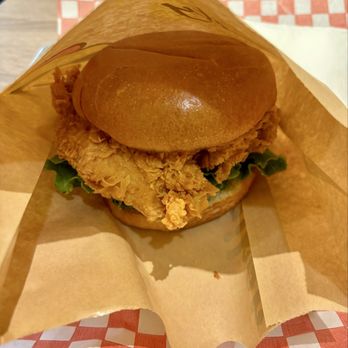 Ai Taiker - Chicken sandwhich - Taiwanese Near Me - Toronto, Ontario