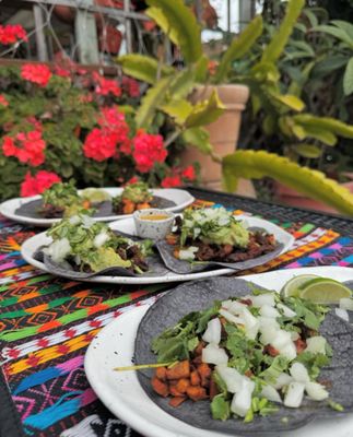 Hugo's Cocina by null