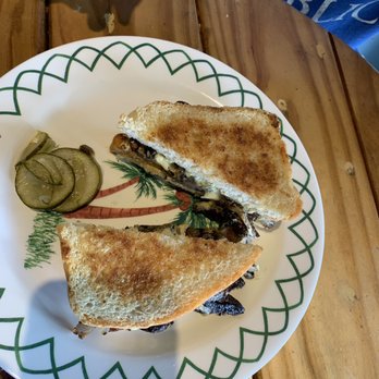 Moku Roots - Mushroom melt - Vegan Near Me - Kula, Hawaii