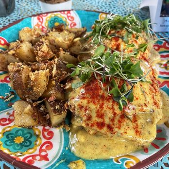 Rosemary and Thyme Cafe - Rosemary and Thyme Benedict (w/avacado) - Breakfast & Brunch Near Me - San Diego, California