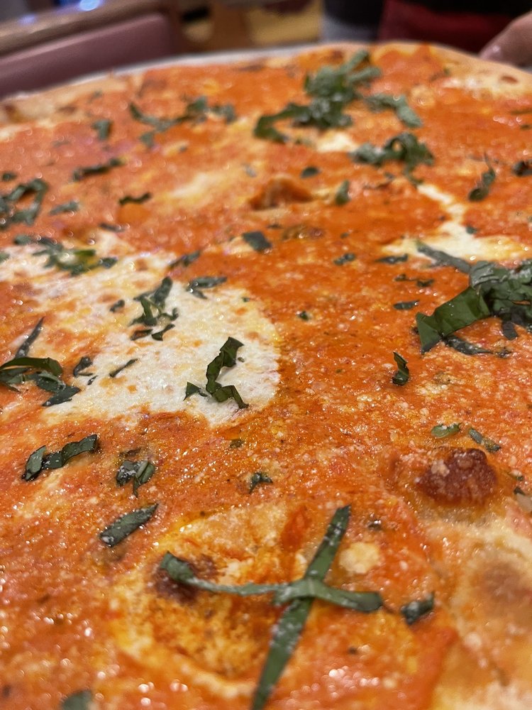 Francesco's Pizzeria & Restaurant