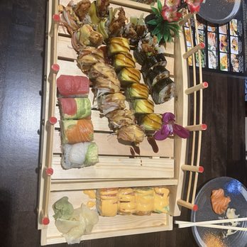 Mito Sushi - Sushiiiiiii - Sushi Bars Near Me - Centennial, Colorado