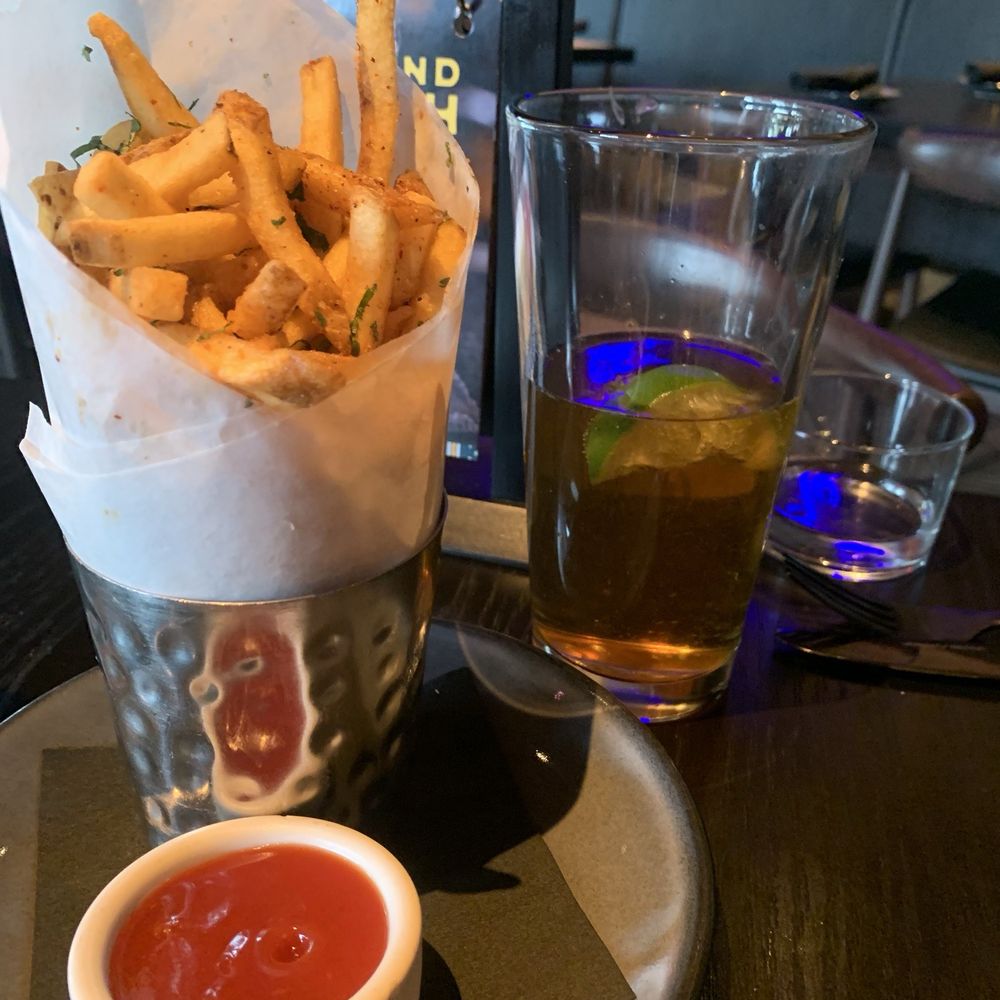 La Popular - The fries, my friend loved that this container is not a false bottom so the fries went all the way down. Asked for extra crispy - Cocktail Bars Near Me - Claremont, California