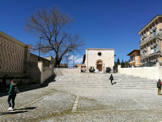 Fontana delle 99 Cannelle by null