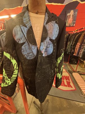 Artists & Fleas Market Chelsea by null