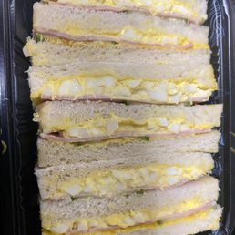 Egg and ham sando