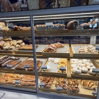 Paris Baguette - Bakeries Near Me - Carlsbad, California Paris Baguette - Bakeries Near Me - Carlsbad, California