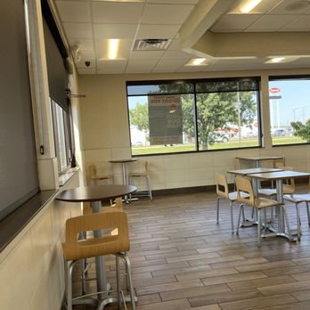 Wendy's - Burgers Near Me - Sioux City, Iowa