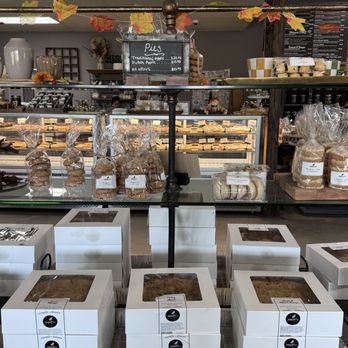 Dudley's Bakery - Delis Near Me - Santa Ysabel, California