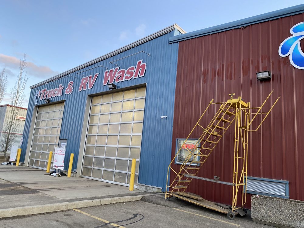 SPLASH AUTOWASH Updated August 2024 8816 111 Street, Fort Saskatchewan, Alberta Car Wash