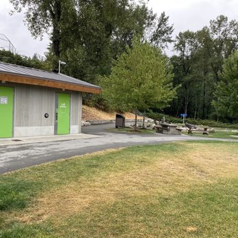 Rochester Park - Parks Near Me - Coquitlam, British Columbia