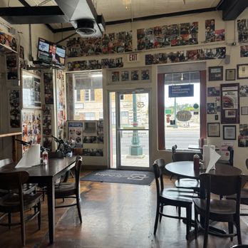 Mark's Outing - Inside - Burgers Near Me - San Antonio, Texas