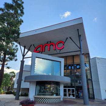 AMC Temecula 10 - Cinema Near Me - Temecula, California