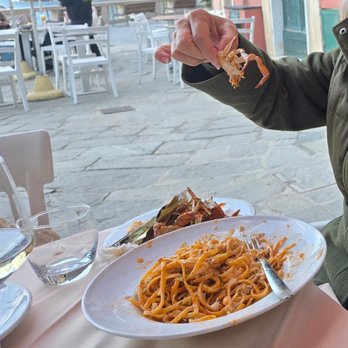 Taverna del Capitano - Pasta AFTER cracking the crabs--what a MESS! - Italian Near Me - Vernazza, SP Taverna del Capitano - Pasta AFTER cracking the crabs--what a MESS! - Italian Near Me - Vernazza, SP
