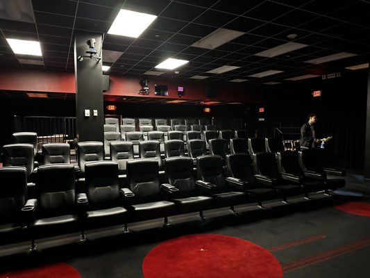 Cinelounge Sunset by null